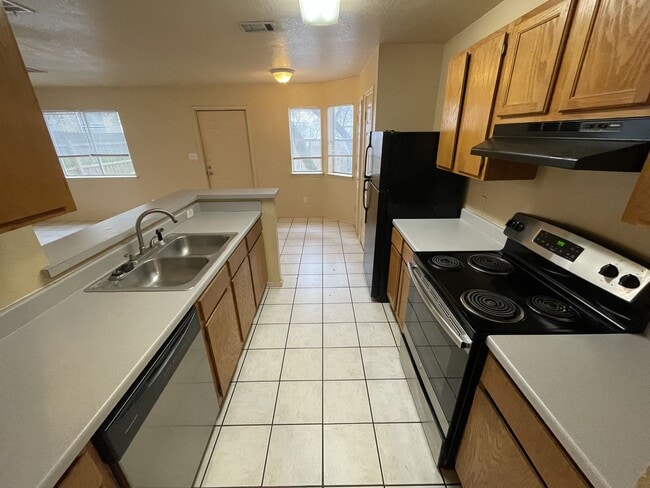 Photo - 826/828 Sagewood Unit 828 Sagewood Trail