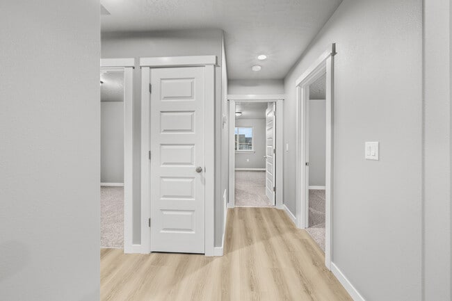 Photo - 3002 Helena St