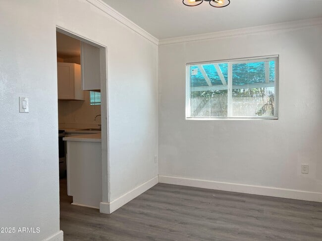 Photo - 702 W Pepper Pl