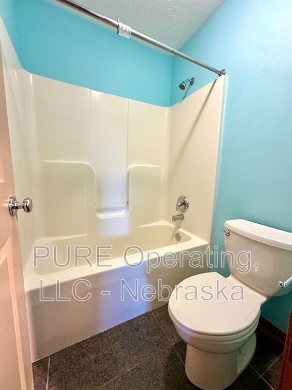 Photo - 18424 Howard St House