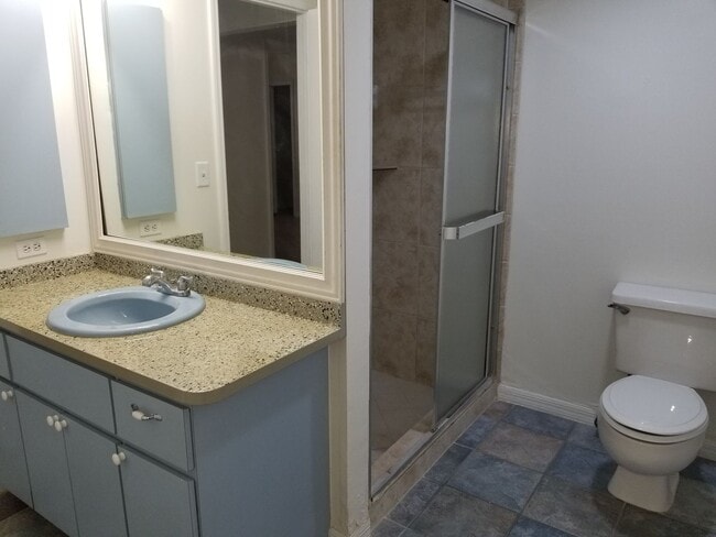 Photo - 1423 SE 19th St
