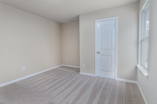 Building Photo - 26676 Pools Creek Dr Rental