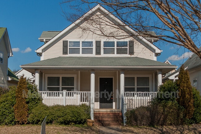Building Photo - 335 Woodlark St Rental
