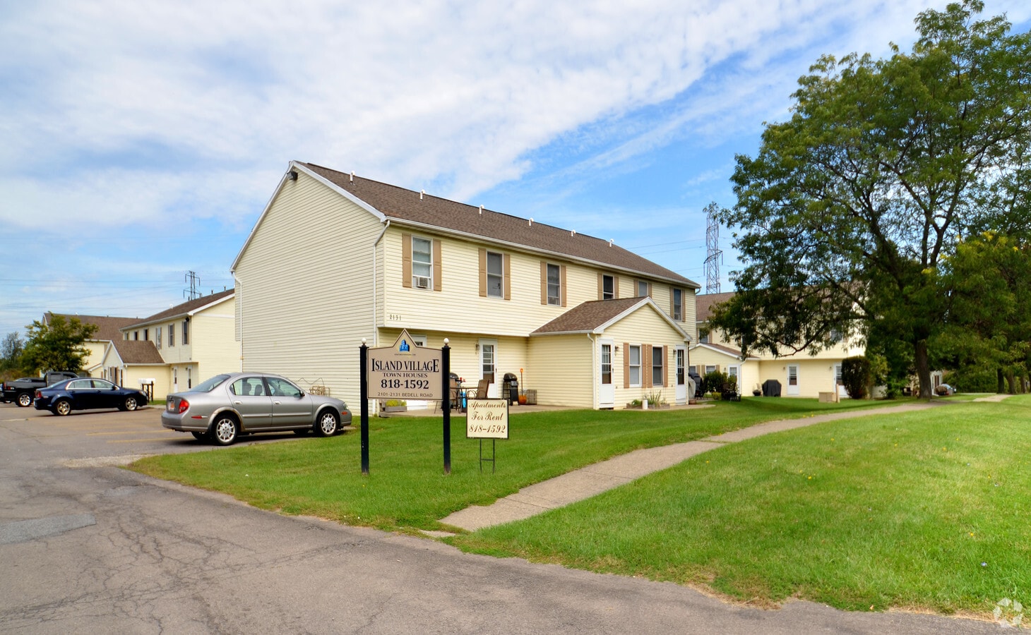 Island Village - Island Village Apartments