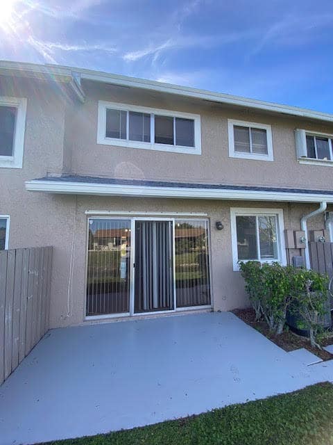 Photo - 2217 Discovery Cir W