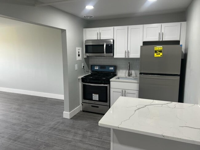 Beachway Apartments