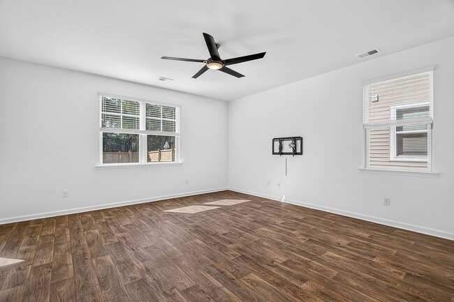 123 Sweet Cherry Ln