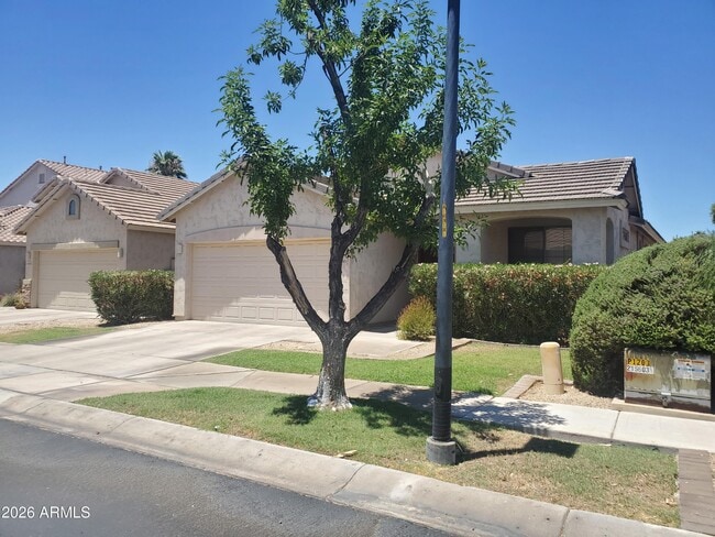 Photo - 2430 E Darrel Rd