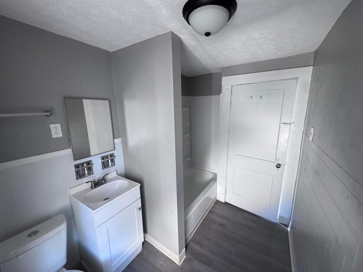 Photo - 2234 Hamilton Ave