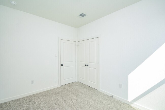 Building Photo - 4358 Clover St