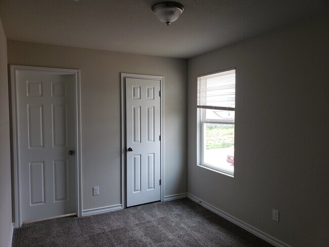 Photo - Townhome for rent