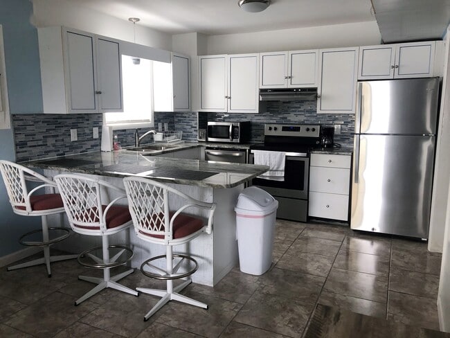 Photo - 105 Jamestown Rd Unit A