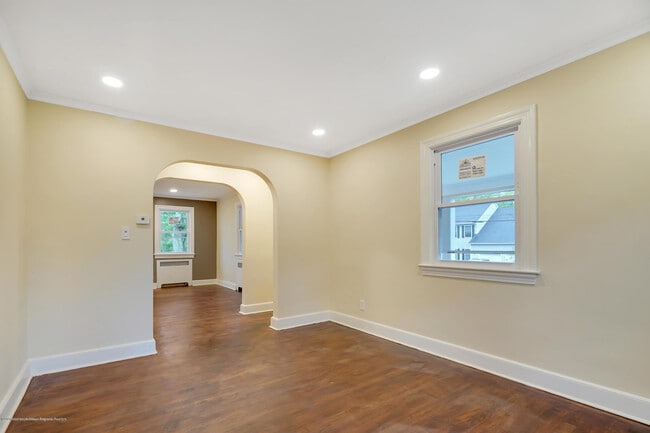 Photo - 407 Redmond Ave