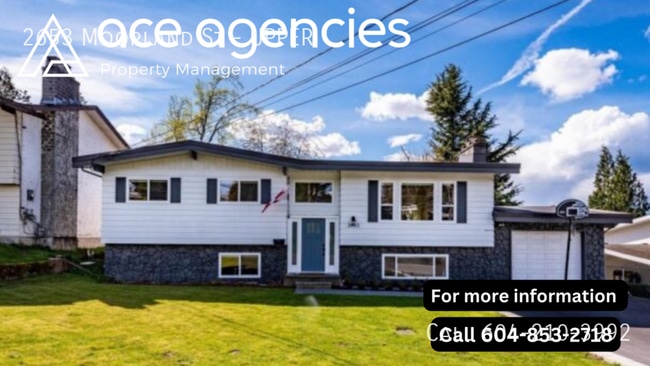 Building Photo - Modern Upper Suite in Central Abbotsford Unit UPPER