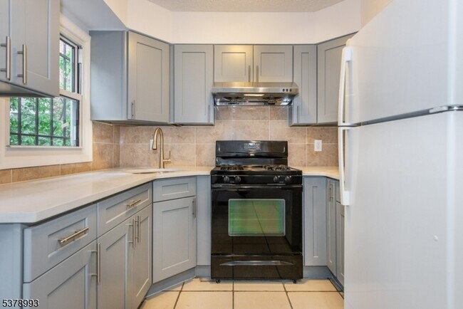 Photo - 553 Ocean Ave Rental