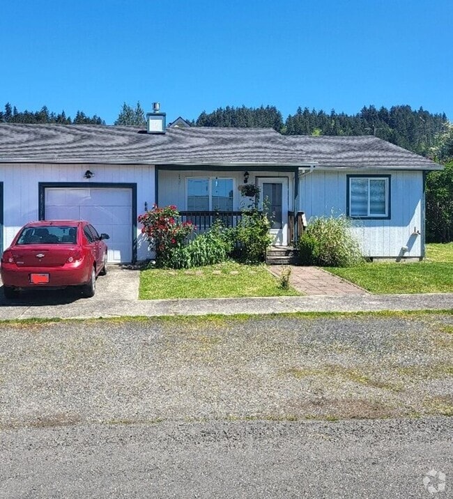 Building Photo - r159 Unit 472 Rental