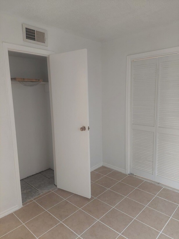 12627 Ashford Meadow Dr Unit E
