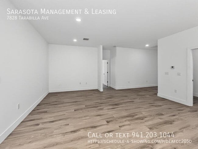 Photo - 7828 Tarabilla Ave