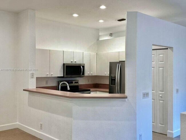 Photo - 1761 Aspen Ln Unit HOMES