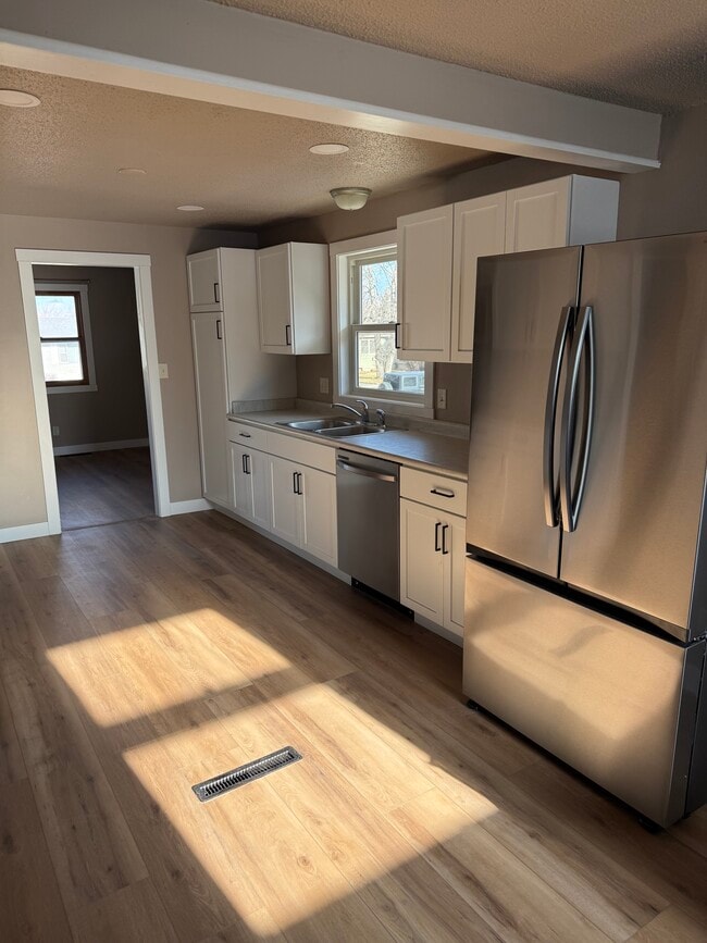 Photo - 2325 Judy Ave