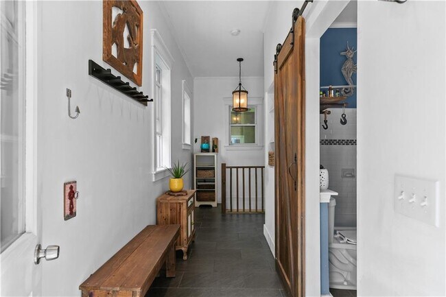 Photo - 8 Johnson Ct