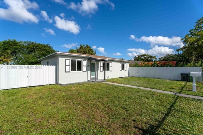 Photo - 1265 NE 142nd St