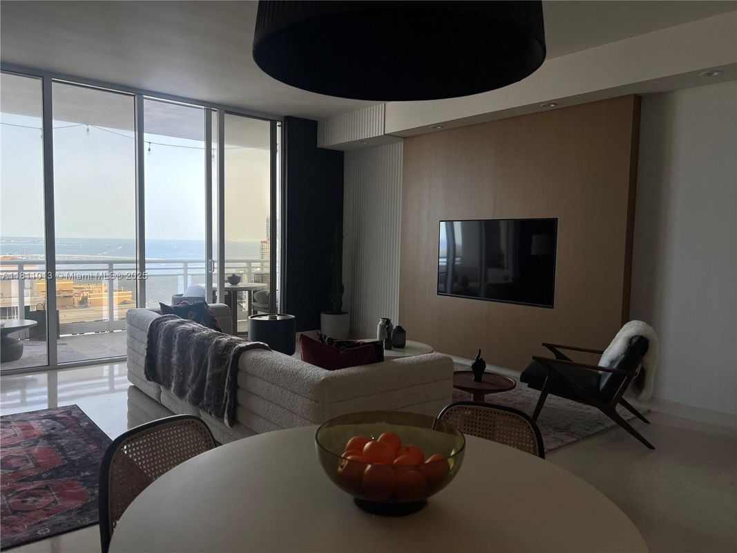 Photo - 901 Brickell Key Blvd Condo