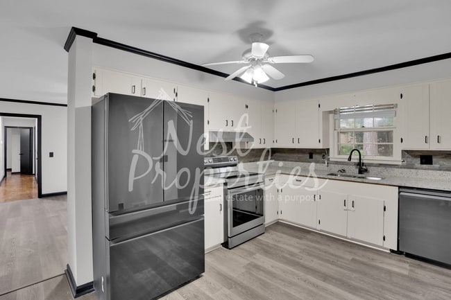 Photo - 1932 Greenwyche Ave