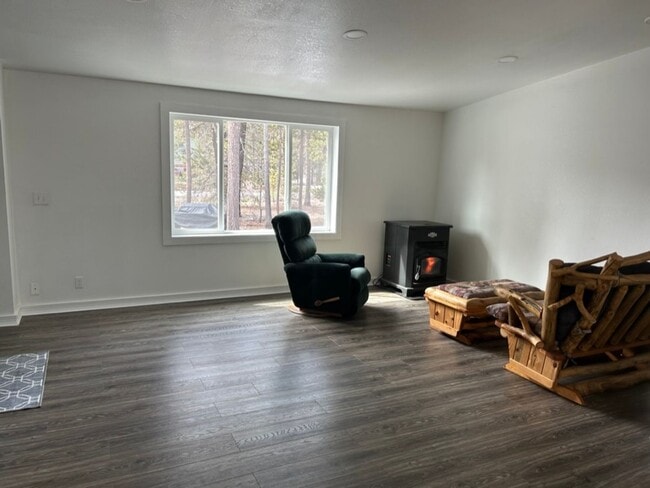 Photo - Large 3 Bedroom Home