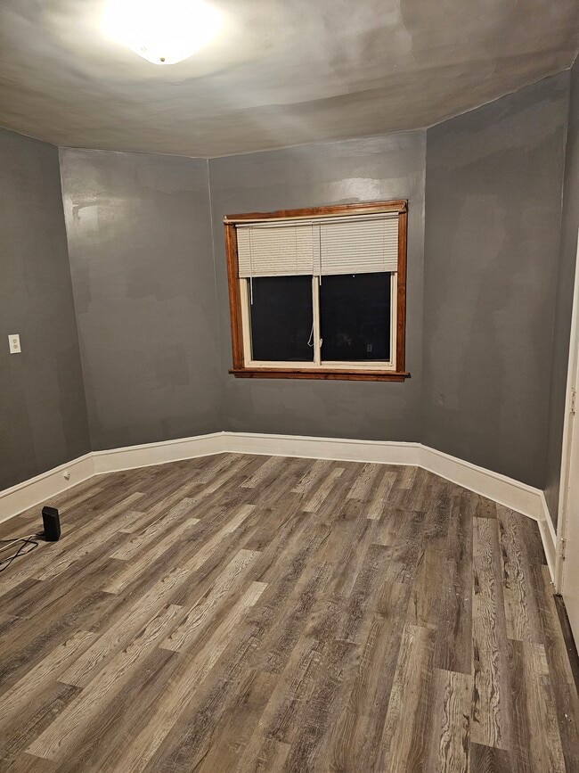 Photo - 129 Chace St