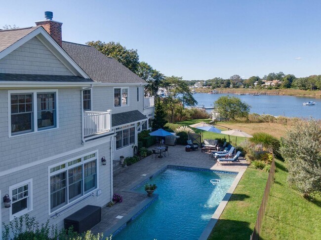 Photo - 9 Private Rd