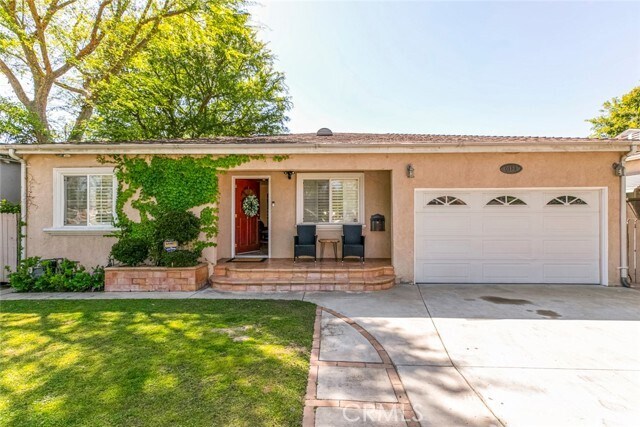 Photo - 6123 Morella Ave House