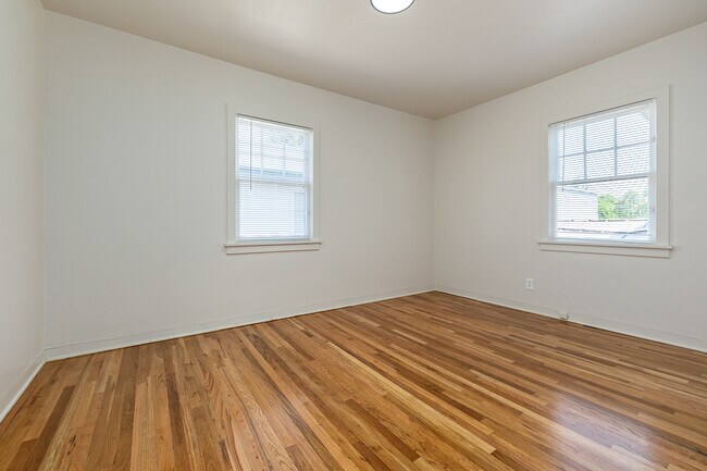 Photo - 1020 15th Ave S Unit 1