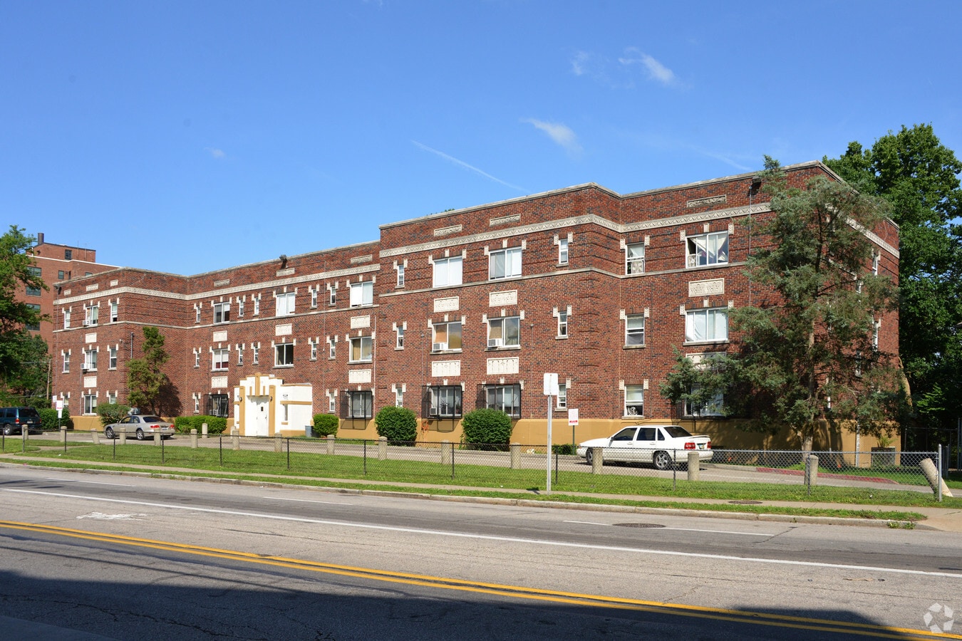 Photo - Entowne Manor