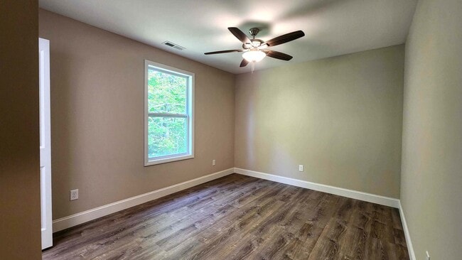 Photo - Lovely Newer Home