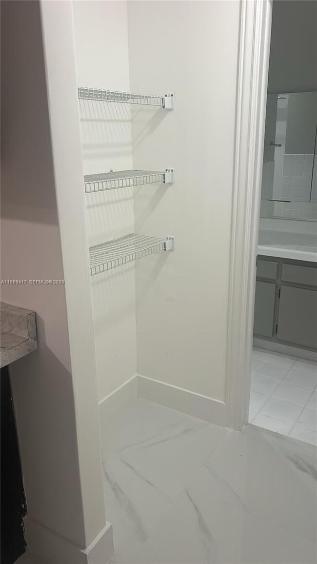 Photo - 12400 SW 259th Terrace Unidad -