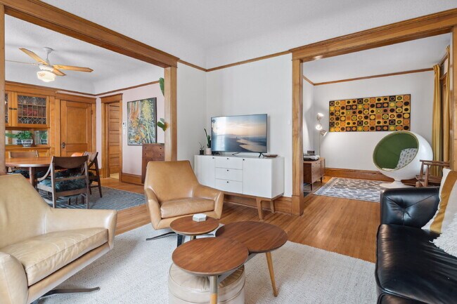 Photo - 3932 Garfield Ave