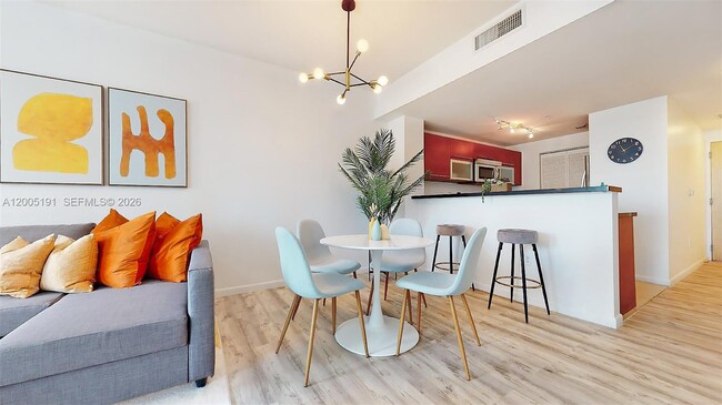 Photo - 244 Biscayne Blvd Unit 704