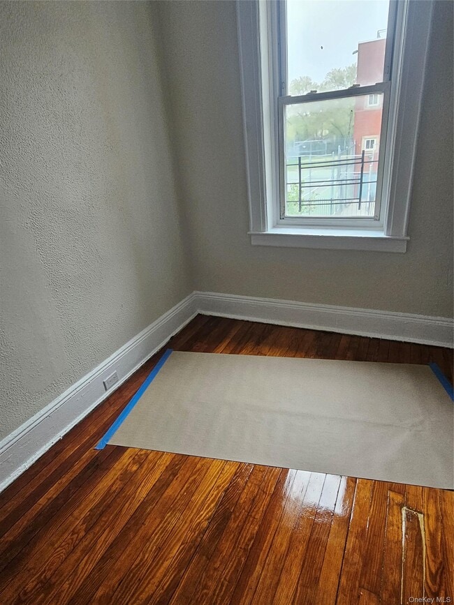 Photo - 399 Irving Ave