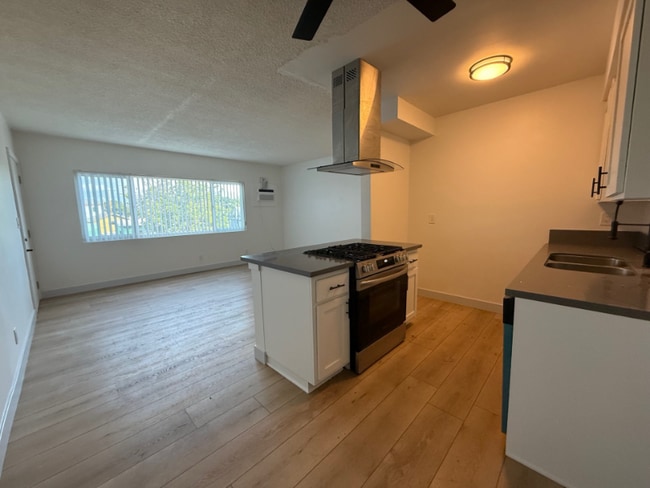 Photo - 1135 Martin Luther King Jr Ave Unit 14