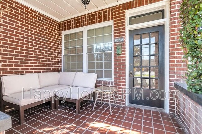 Photo - 1185 King St