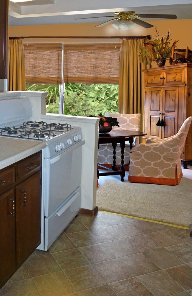 cutaway kitchen
