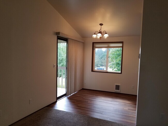 Photo - 1240 NE McWilliams Rd