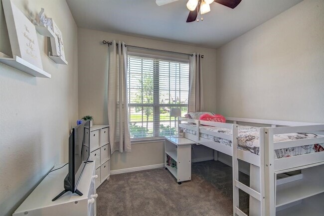 Photo - 5419 Silver Ledge Dr