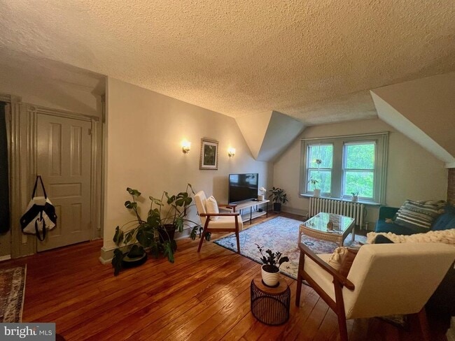 Photo - 1507 W 14th St Unit 3