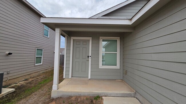 Photo - Half Off 1st Full Month Rent Northwest San Antonio Waterwheel Home