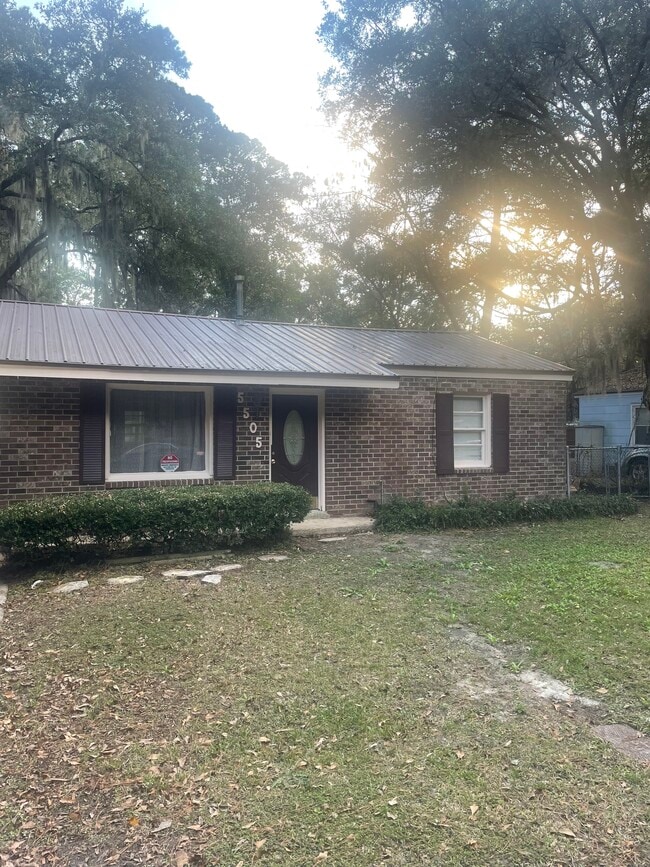 Building Photo - 5505 Betty Dr Rental