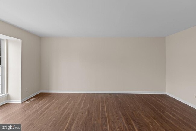 Photo - 2978 Mourning Dove Pl