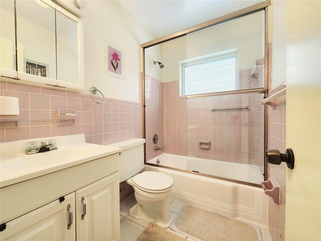 Photo - 920 SW 11th Ave Unit 11D