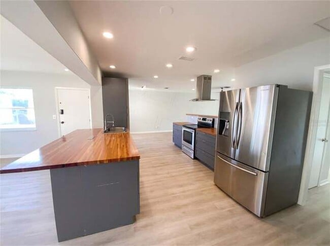 Photo - 408 Ocean Ct